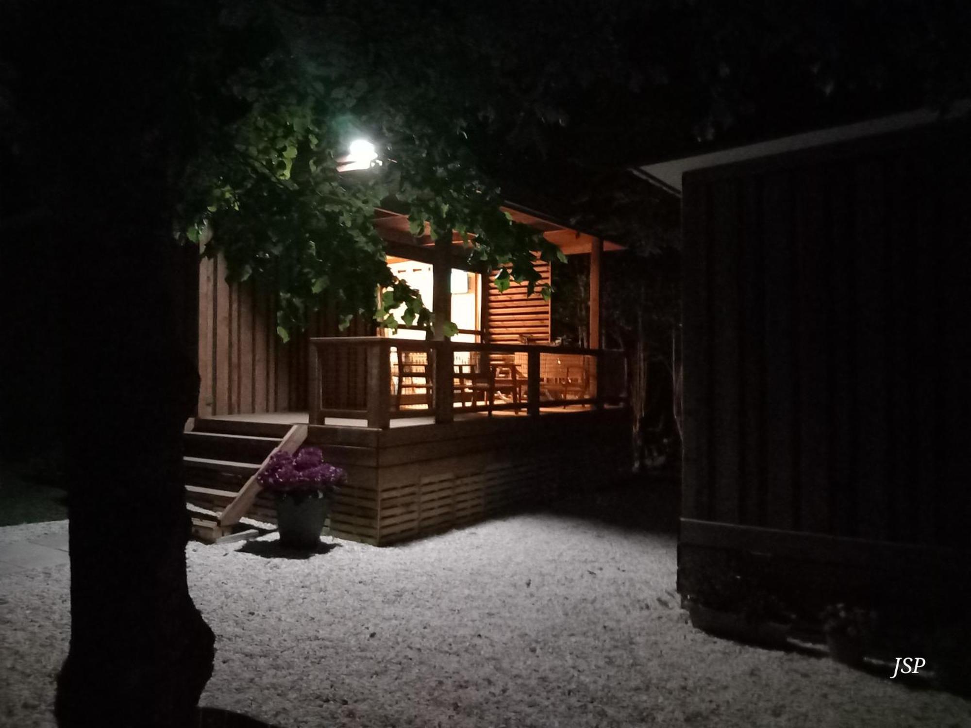 Chalet Zen Vaudreuille Bagian luar foto